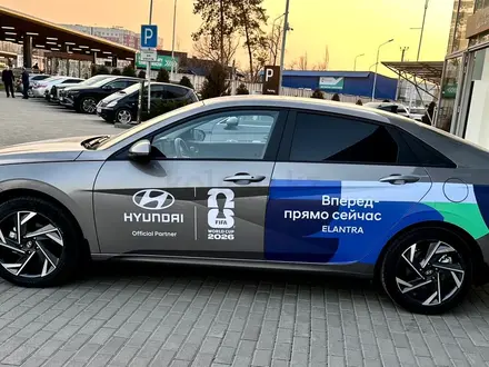 Hyundai Elantra Elegance 2026 года за 9 790 000 тг. в Алматы – фото 4