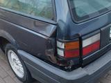 Volkswagen Passat 1989 года за 950 000 тг. в Караганда – фото 4