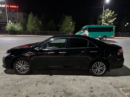 Toyota Camry 2015 года за 8 900 000 тг. в Алматы – фото 2