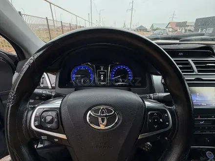 Toyota Camry 2015 года за 8 900 000 тг. в Алматы – фото 20