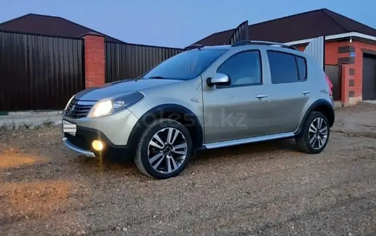 Renault Sandero Stepway 2014 года за 4 700 000 тг. в Актобе