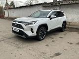 Toyota RAV4 2020 годаfor16 900 000 тг. в Павлодар – фото 2