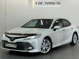 Toyota Camry Luxe 2018 годаүшін12 900 000 тг. в Астана