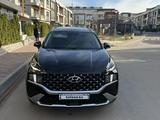 Hyundai Santa Fe 2023 года за 19 500 000 тг. в Алматы
