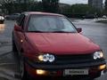 Volkswagen Golf 1994 годаfor1 600 000 тг. в Астана