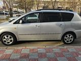 Toyota Avensis Verso 2002 годаfor4 700 000 тг. в Павлодар – фото 2