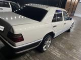 Mercedes-Benz E 280 1993 года за 1 700 000 тг. в Алматы – фото 4