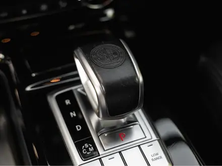 Mercedes-Benz G 63 AMG 2013 года за 29 990 000 тг. в Алматы – фото 25