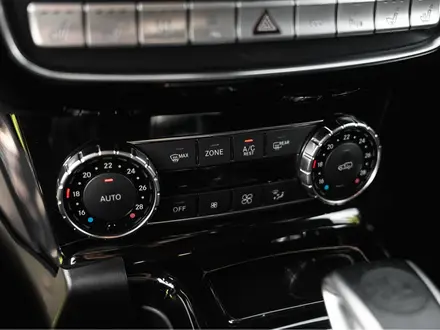 Mercedes-Benz G 63 AMG 2013 года за 29 990 000 тг. в Алматы – фото 27