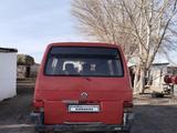 Volkswagen Caravelle 1995 года за 2 400 000 тг. в Караганда – фото 2