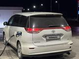 Toyota Estima 2007 года за 2 900 000 тг. в Семей – фото 2