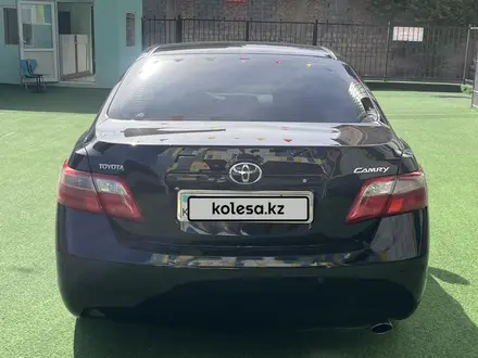 Toyota Camry 2011 года за 5 600 000 тг. в Шымкент – фото 2
