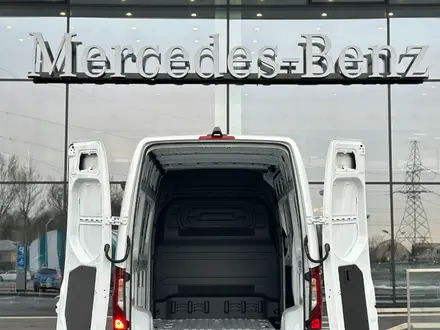 Mercedes-Benz Sprinter 2023 года за 31 736 004 тг. в Алматы – фото 10
