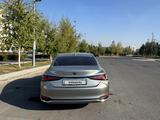 Lexus ES 250 2022 года за 21 900 000 тг. в Астана – фото 4