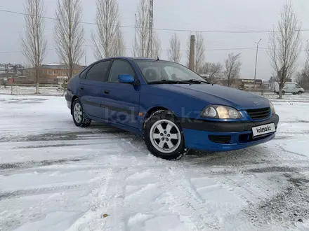 Toyota Avensis 1999 года за 2 950 000 тг. в Кокшетау – фото 2