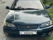 Toyota Camry, 1997