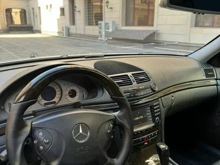 Mercedes-Benz E 500 2004 года за 6 400 000 тг. в Алматы – фото 17