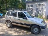 Chevrolet Niva 2007 года за 1 400 000 тг. в Алматы – фото 4