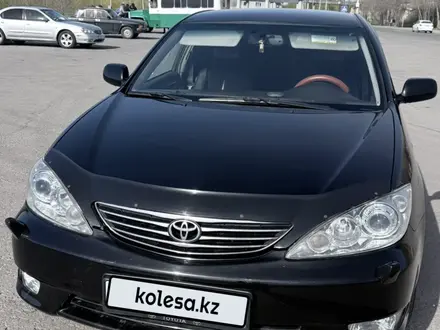 Toyota Camry 2004 года за 6 500 000 тг. в Павлодар – фото 2