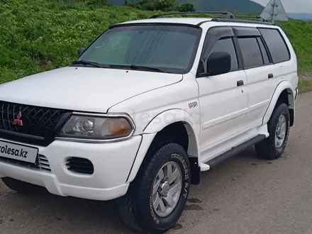 Mitsubishi Montero Sport 2000 года за 3 800 000 тг. в Алматы