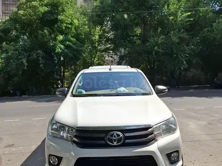 Toyota Hilux 2019 года за 16 500 000 тг. в Алматы