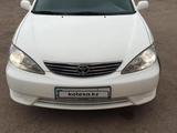 Toyota Camry 2004 годаfor5 500 000 тг. в Алматы