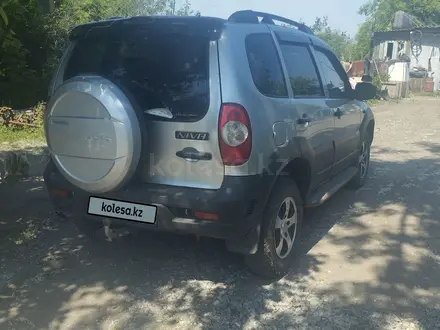 Chevrolet Niva 2011 года за 2 650 000 тг. в Костанай – фото 3