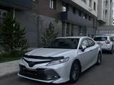 Toyota Camry 2018 годаүшін15 000 000 тг. в Астана – фото 4