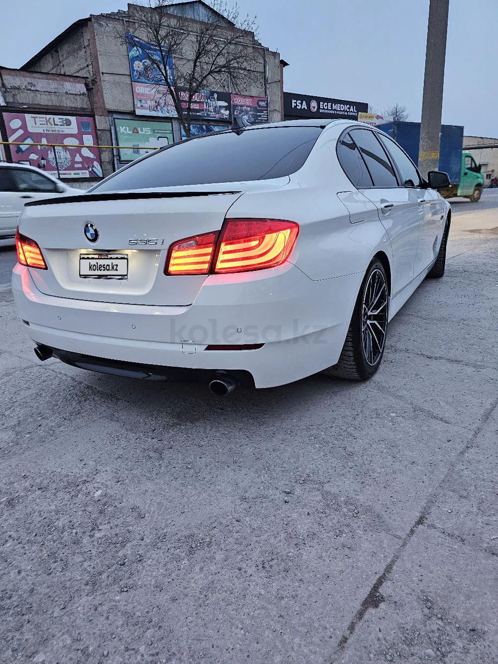 BMW 535 2011 г.