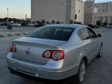 Volkswagen Passat 2010 годаfor4 800 000 тг. в Туркестан – фото 5