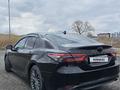 Toyota Camry 2019 года за 15 600 000 тг. в Усть-Каменогорск – фото 6