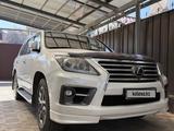Lexus LX 570 2013 года за 27 000 000 тг. в Алматы – фото 2