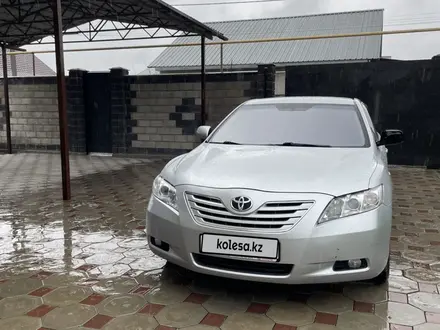 Toyota Camry 2007 года за 6 500 000 тг. в Алматы – фото 2