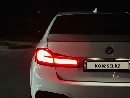 BMW 540 2017 года за 21 000 000 тг. в Астана – фото 14