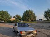 Mercedes-Benz E 230 1992 года за 2 200 000 тг. в Шымкент – фото 4
