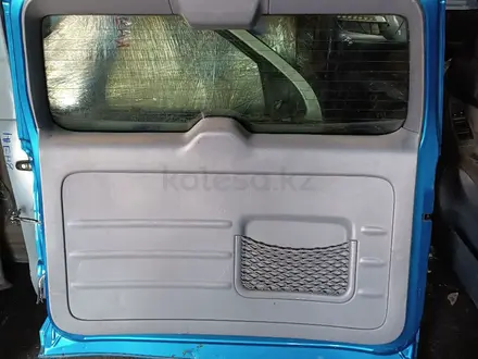 Крышка багажника на RAV4 за 110 000 тг. в Алматы – фото 2