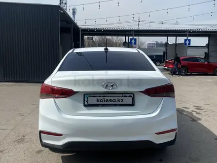 Hyundai Accent 2018 года за 6 500 000 тг. в Алматы – фото 10