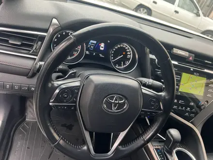 Toyota Camry 2018 годаүшін15 500 000 тг. в Алматы – фото 8