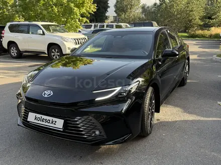 Toyota Camry 2025 года за 21 800 000 тг. в Алматы – фото 3