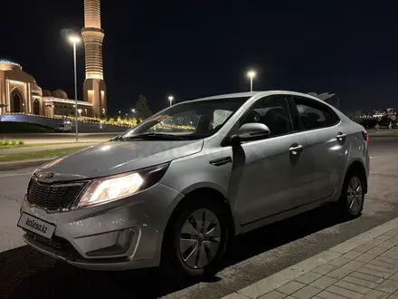 Kia Rio 2014 года за 2 700 000 тг. в Астана – фото 3