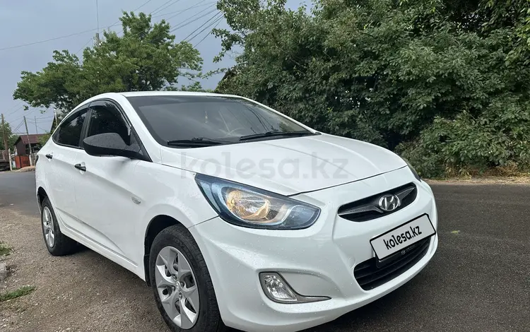 Hyundai Accent 2013 годаfor3 700 000 тг. в Алматы