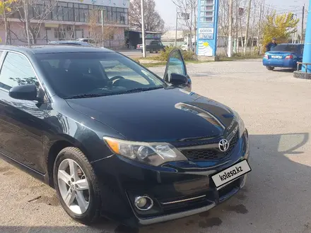 Toyota Camry 2014 года за 8 000 000 тг. в Жетысай – фото 3