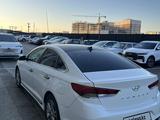 Hyundai Sonata 2019 года за 8 500 000 тг. в Шымкент – фото 4