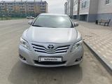 Toyota Camry 2010 года за 7 050 000 тг. в Кульсары – фото 3