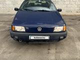 Volkswagen Passat 1991 года за 1 200 000 тг. в Уральск