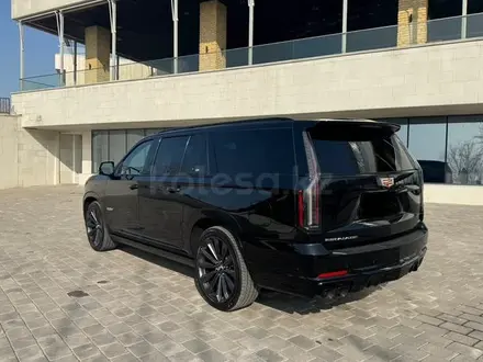Cadillac Escalade 2026 года за 94 000 000 тг. в Астана – фото 2