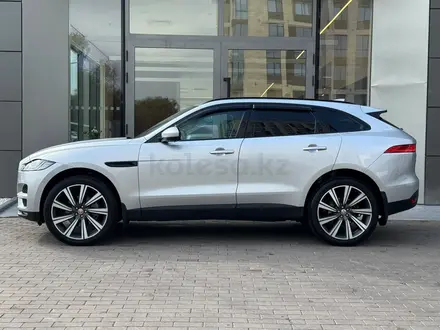 Jaguar F-Pace 2018 года за 16 800 000 тг. в Алматы – фото 9