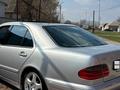 Mercedes-Benz E 320 2001 годаүшін8 100 000 тг. в Алматы – фото 6