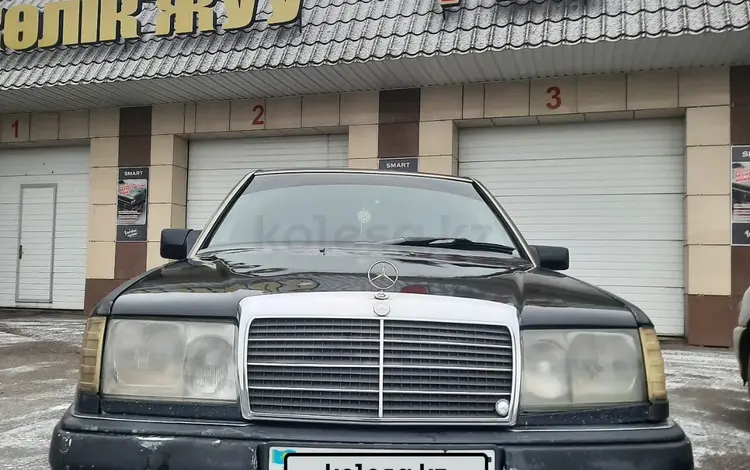 Mercedes-Benz E 200 1989 года за 1 000 000 тг. в Алматы