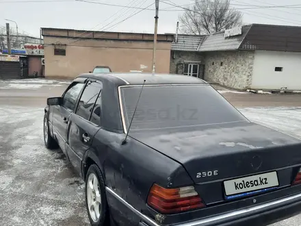 Mercedes-Benz E 200 1989 года за 1 000 000 тг. в Алматы – фото 3